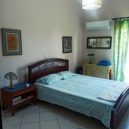 By The Apartamento Rhodes City